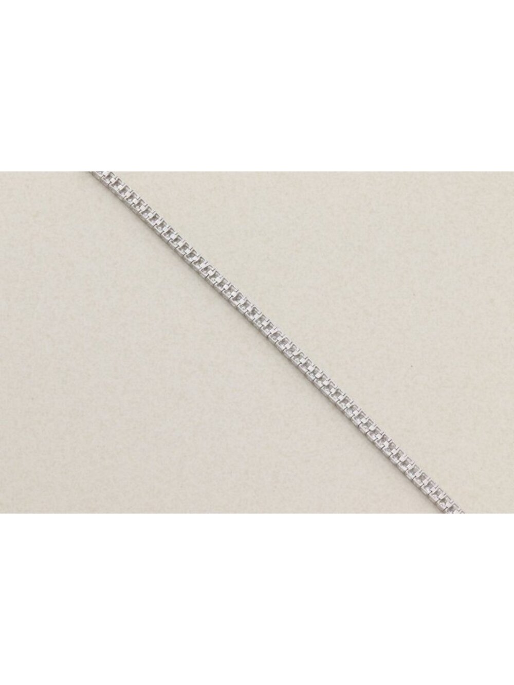 Sterling Silver Brilliant Princess Cut Sparkly Cubic Zirconia Tennis Bracelet 8" - Picture 7 of 8